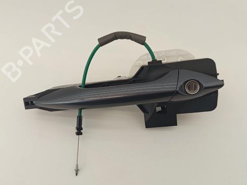 Used Front left exterior door handle Front left exterior door handle 37475530 37475530