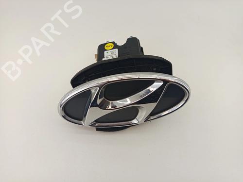 Bagagerumshåndtag Bagagerumshåndtag HYUNDAI i30 (GD) 1.6 CRDi (110 hp) 37475511 37475511