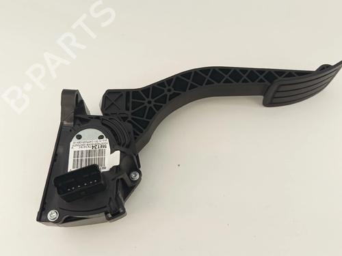 Used Pedal Pedal 37586641 37586641