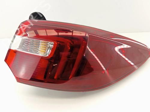 Used Right taillight Right taillight 37639420 37639420