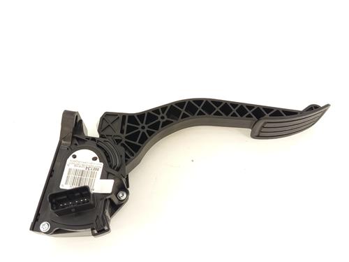 Used Pedal Pedal 37672809 37672809