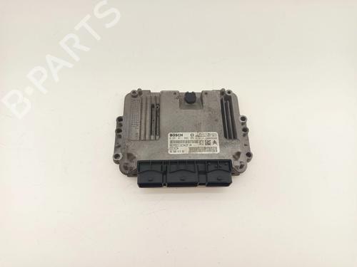 Used Engine control unit (ECU) Engine control unit (ECU) 37995932 37995932