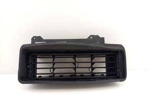 Używane Atrapa chłodnicy / Grill Atrapa chłodnicy / Grill 38321966 38321966