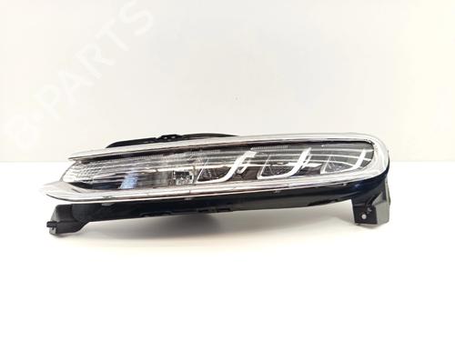 Used Left daytime light Left daytime light 38649166 38649166