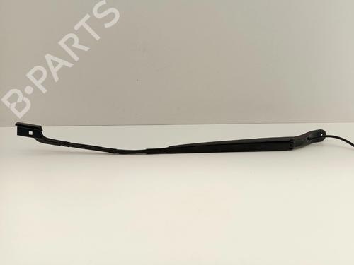 Used Front windshield wiper arm Front windshield wiper arm 38729951 38729951