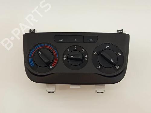 climate-control-fiat-grande-punto-199_-2005-39072243 main image