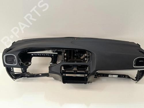 Dashboard VOLVO V40 Hatchback (525) D2 | BP39204633C46 - Image 4
