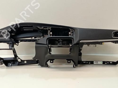 Dashboard VOLVO V40 Hatchback (525) D2 | BP39204633C46 - Image 5