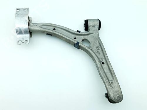 Used Left front suspension arm Left front suspension arm MERCEDES-BENZ B-CLASS Sports Tourer (W246, W242) B 180 CDI (246.200) (109 hp) 39536605 39536605