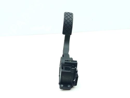 Pédale Pédale SEAT IBIZA III (6L1) 1.2 12V (70 hp) 39685753 39685753