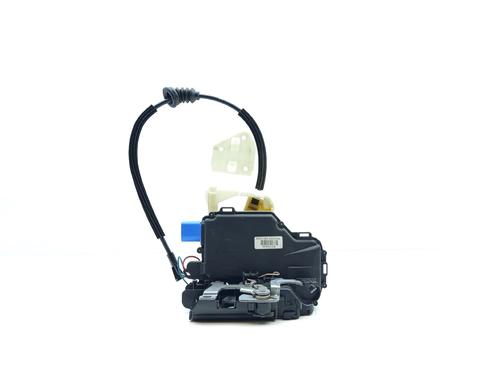 Venstre bagtil lås Venstre bagtil lås SEAT IBIZA III (6L1) 1.2 12V (70 hp) 39689384 39689384