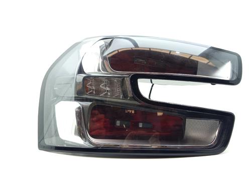 left-tailgate-light-citroen-c4-grand-picasso-ii-da_-de_-2013-39932091 main image