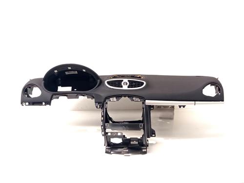 Used Dashboard Dashboard RENAULT CLIO III (BR0/1, CR0/1) 1.5 dCi (BR17, CR17) (86 hp) 40005392 40005392