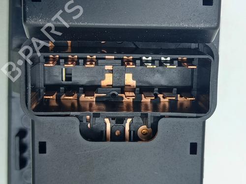 Left front window switch CHEVROLET CAPTIVA (C100, C140) 2.2 D 4WD | BP40011632I27 - Image 9
