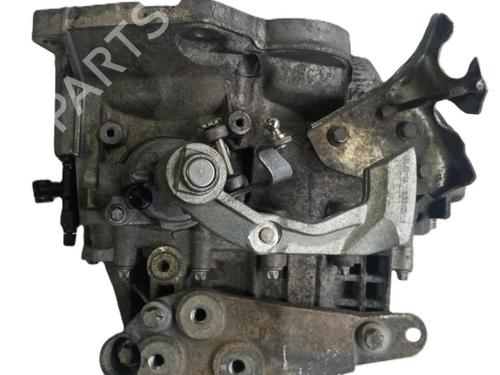Gearbox FIAT GRANDE PUNTO Van (199_) 1.3 JTD Multijet (199CXD1B) | BP21042157M3