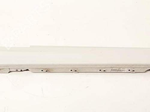 right-sideskirt-bmw-1-f21-2011-2012-2013-2014-2015-2016-2017-2018-2019-33271852 main image