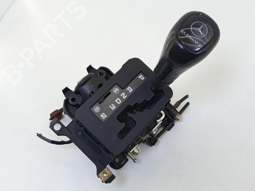 Selettore del cambio automatico MERCEDES-BENZ C-CLASS (W202) C 200 (202.020) (136 hp) 26936239