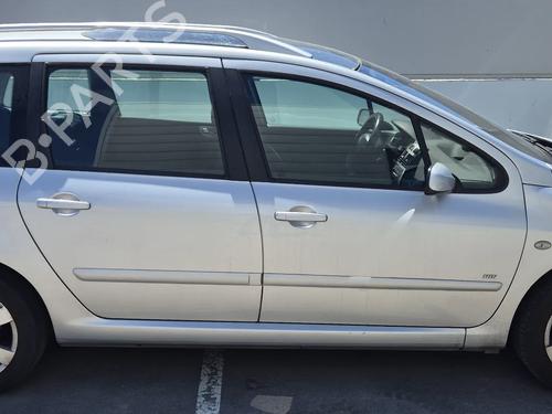 Used Parts PEUGEOT 307 SW (3H) 1.6 HDI 110 4739551