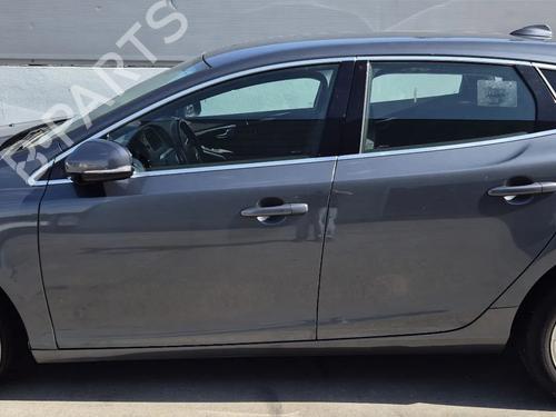 Used Parts VOLVO V40 Hatchback (525) D2 4865668