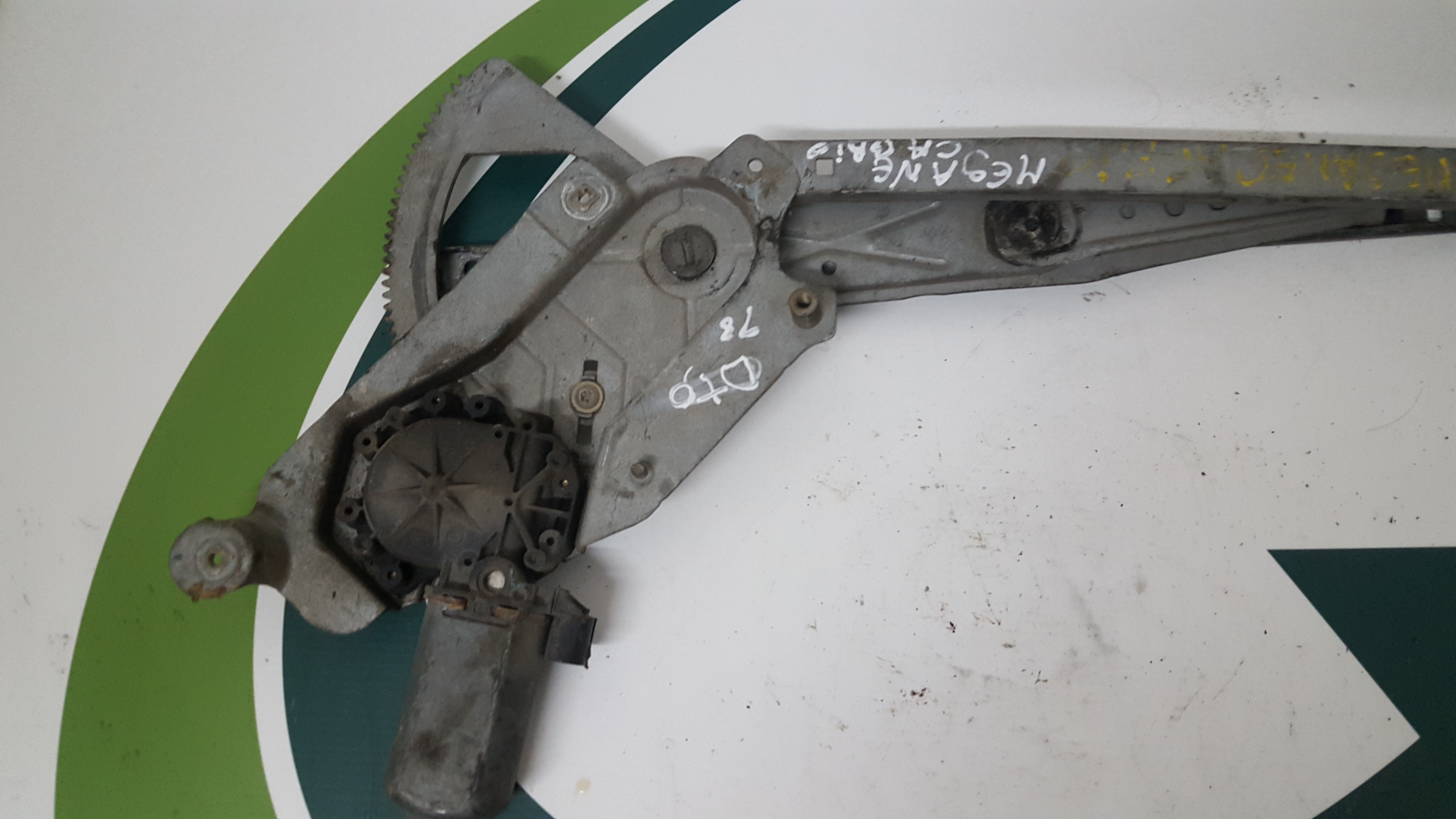 Lève vitre avant gauche RENAULT MEGANE I Cabriolet (EA0/1_) FICHA PRETA