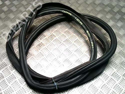 Used Rubber door seal AUDI A4 B8 Avant (8K5) 2.0 TDI (143 hp) 31139998