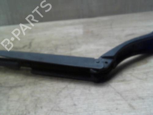 Used Front windshield wiper arm CITROËN C5 III (RD_) 1.6 HDi 110 (RD9HL0, RD9HR8, RD9HRA) (112 hp) 28800165
