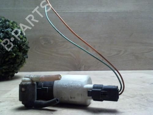 Used Washer pump RENAULT MEGANE II (BM0/1_, CM0/1_) 1.9 dCi (BM0G, CM0G) (120 hp) 25401488
