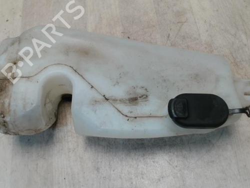 Used Windscreen washer tank DACIA SANDERO 1.2 16V (75 hp) 25427166