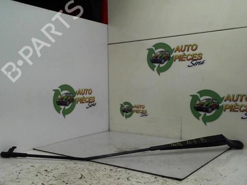 Used Front windshield wiper arm PEUGEOT 207 (WA_, WC_) 1.4 HDi (68 hp) 25400665