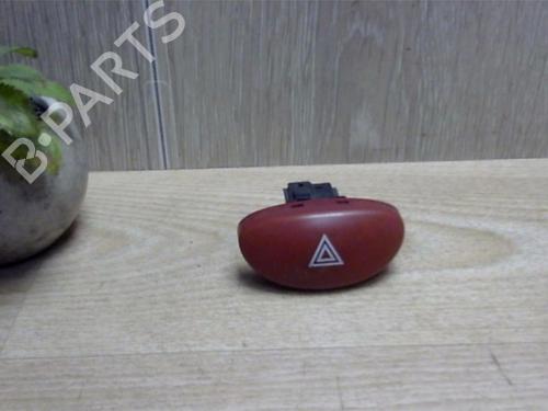 Bouton de warning PEUGEOT 206 Hatchback (2A/C) 1.4 HDi eco 70 (68 hp) 25401739