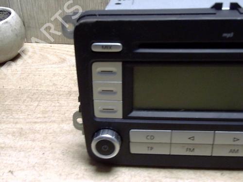 Radio VW GOLF V (1K1) 1.9 TDI | BP25413952E6 - Image 7