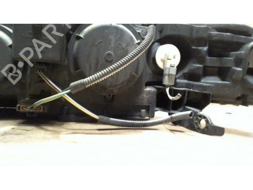 Right headlight RENAULT LAGUNA II (BG0/1_) 1.9 dCi (BG08, BG0G) | BP25385105C29 