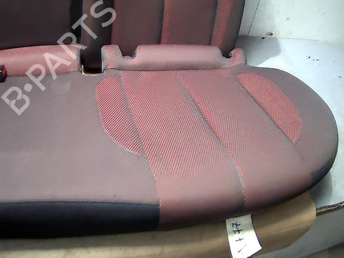 Sedile posteriore SEAT LEON (1P1) 2.0 TDI 16V (140 hp) 31232646