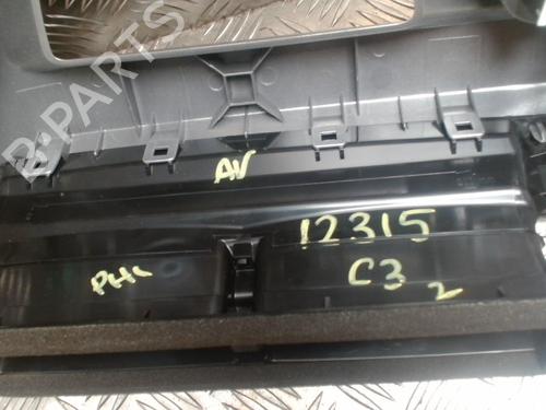 Air vent CITROËN C3 II (SC_) 1.4 HDi 70 (SC8HZC, SC8HR0, SC8HP4) | BP31223345I21 