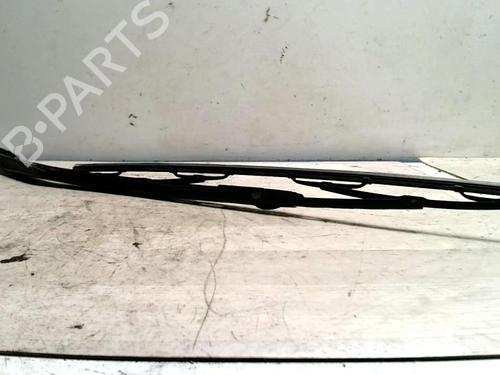 Vindspejlsviskerarm AUDI A4 B6 Avant (8E5) 2.5 TDI (163 hp) 25424659