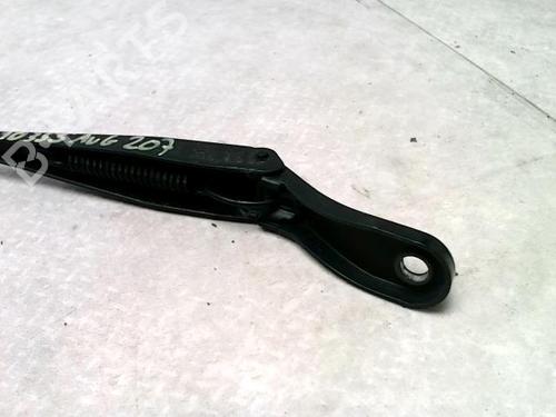 Used Front windshield wiper arm PEUGEOT 207 SW (WK_) 1.6 16V (120 hp) 31239321