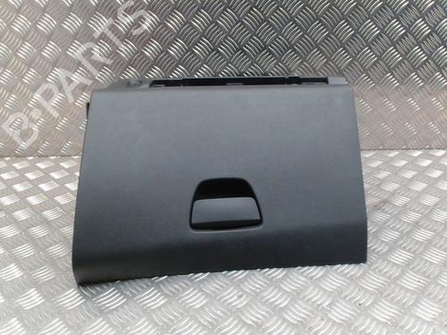Used Glove box PEUGEOT 208 I (CA_, CC_) 1.6 HDi (92 hp) 31087823