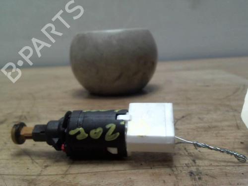 Switch PEUGEOT 1007 (KM_) 1.4 | BP29025327I30