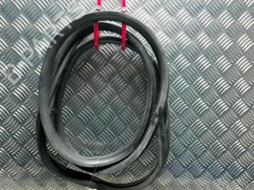rubber-door-seal-peugeot-306-7b-n3-n5-1993-1994-1995-1996-1997-1998-1999-2000-2001-2002-2003-25429553 main image