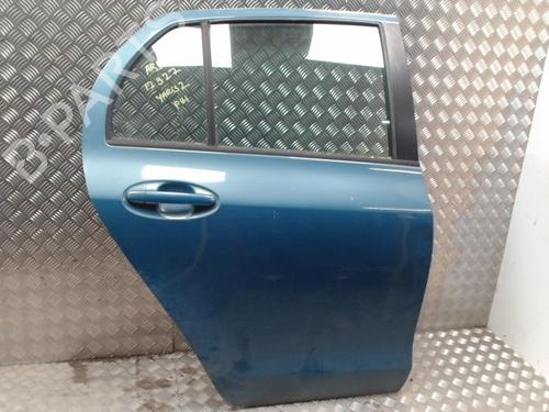 Porta posteriore destra TOYOTA YARIS (_P9_) 1.4 D-4D (NLP90_, NLP90R) (90 hp) 31263282