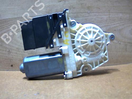Motor do elevador de vidro trás direito VW GOLF IV (1J1) 1.9 TDI (110 hp) 31233416