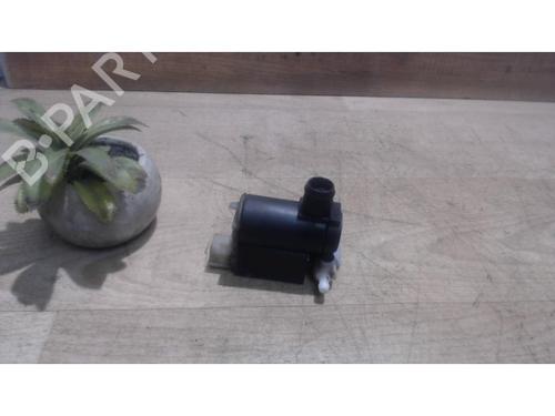 Used Washer pump KIA SPORTAGE II (JE_, KM_) 2.0 CRDi (140 hp) 25414375