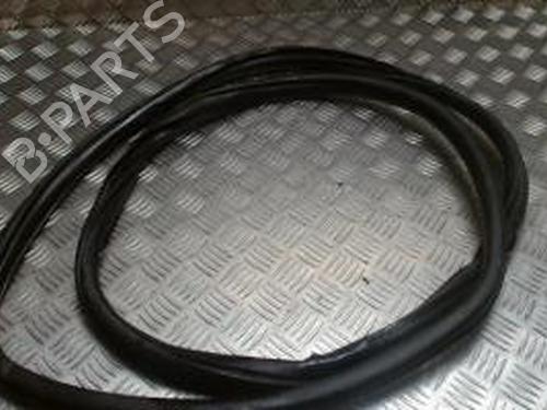 Türkonturgummi für BMW 2 Active Tourer (F45) 216 d (116 hp) 26198038