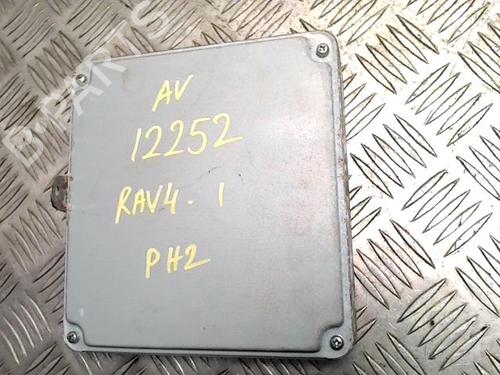 Used Control unit Control unit TOYOTA RAV 4 II (_A2_) 2.0 D 4WD (CLA20_, CLA21_, CLA20R, CLA21R) (116 hp) 33469918 33469918
