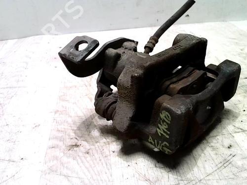 Used Left front brake caliper TOYOTA AURIS (_E15_) 1.4 D-4D (NDE150_, NDE150R) (90 hp) 25425415