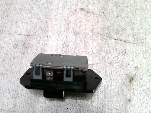 Used Heater resistor TOYOTA YARIS (_P13_) 1.4 D (NLP130_, NLP130) (90 hp) 27557766
