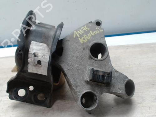 Used Engine mount Engine mount RENAULT KANGOO / GRAND KANGOO II (KW0/1_) 1.5 dCi 90 (KW05, KW08, KW0G, KW11) (90 hp) 28284372 28284372