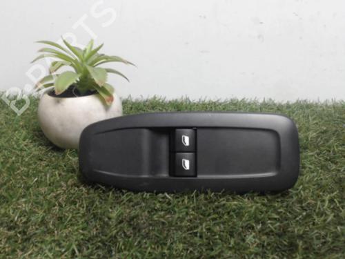 Used Switch PEUGEOT 208 I (CA_, CC_) 1.6 HDi / BlueHDi 75 (75 hp) 25394585