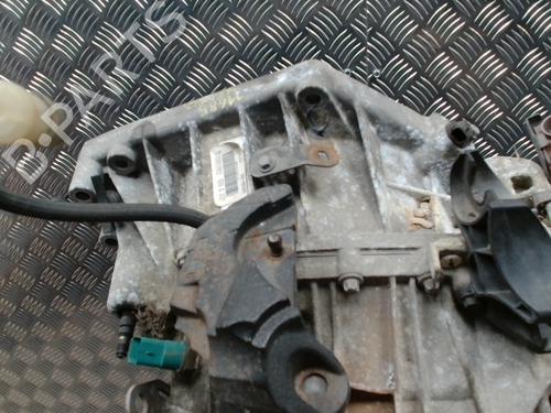 Gearbox RENAULT SCÉNIC III (JZ0/1_) 1.6 dCi (JZ00, JZ12) | BP25712398M3