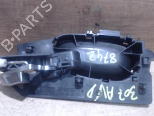 Front right interior door handle PEUGEOT 307 (3A/C) 1.6 16V | BP25384175I14